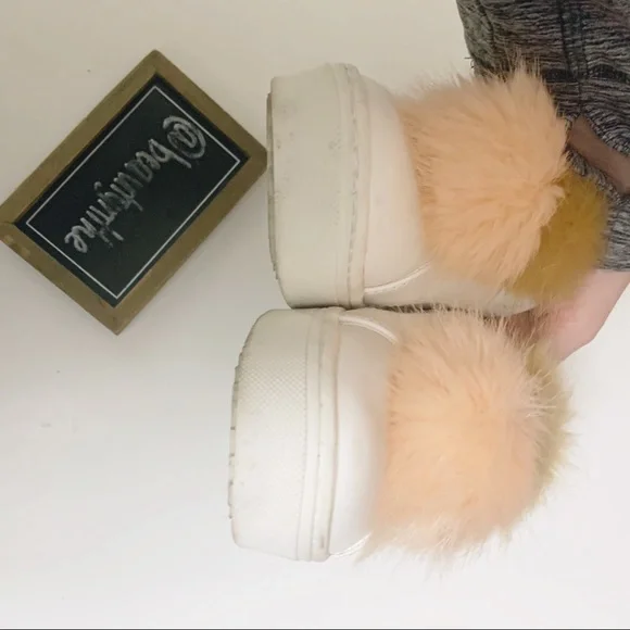 Sam Edelman faux fur pom pom sneakers - Picture 3 of 9